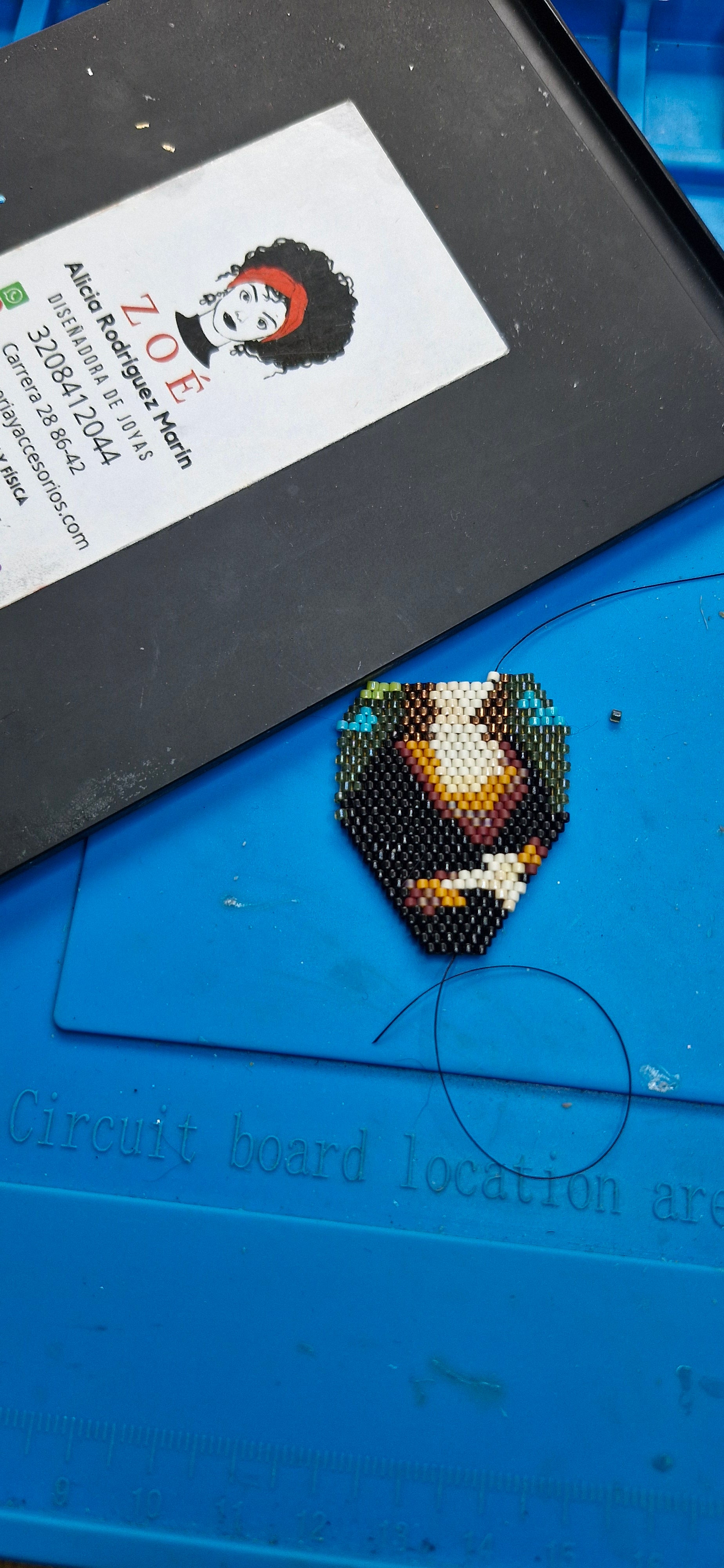 The Mona Lisa hand-woven with Miyuki crystals