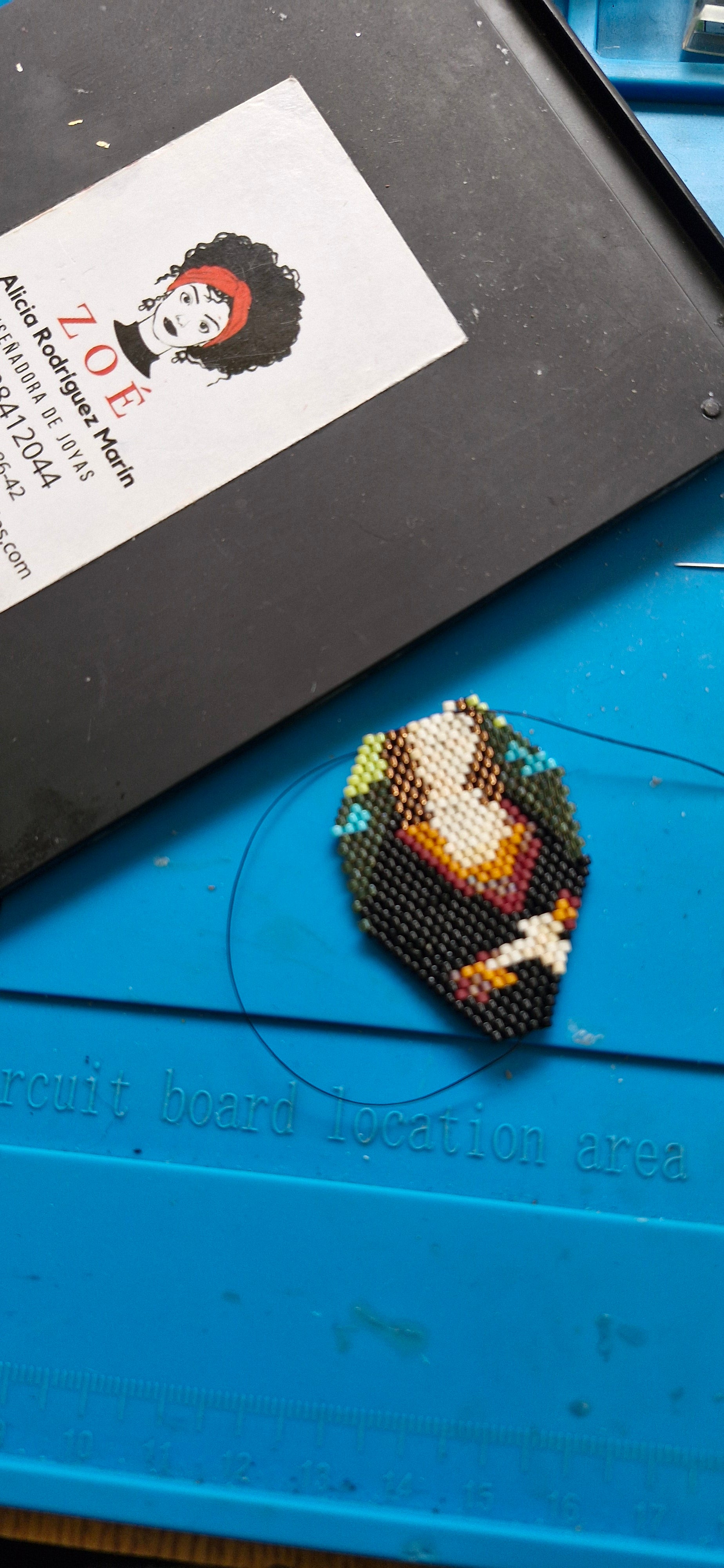 The Mona Lisa hand-woven with Miyuki crystals