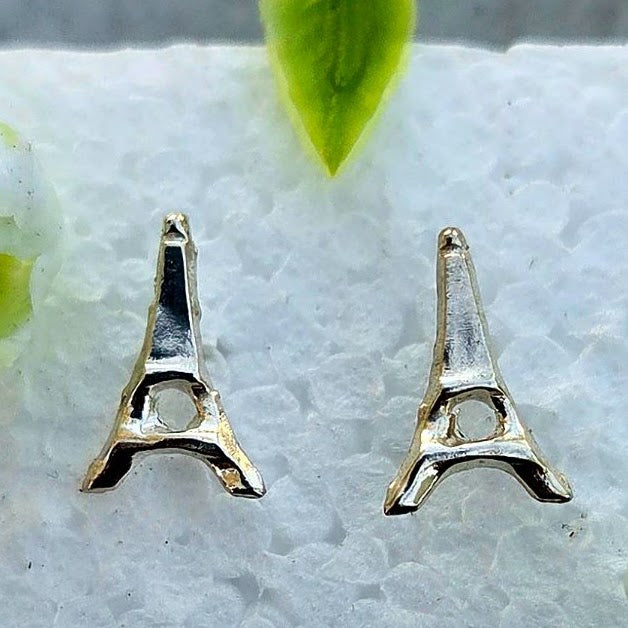 Silver Stud Earrings 16